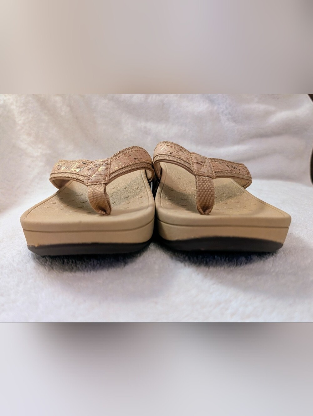 NWOT Vionic Hightide Platform Sandals Thong Flip Flop Orthotic Technology Tan 9 - Picture 6 of 10
